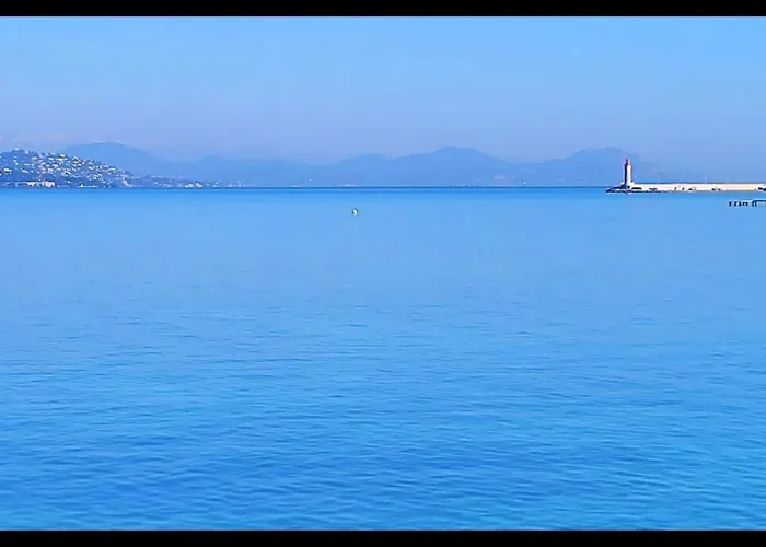 Island Of Calm With Sea View * Saint-Tropez